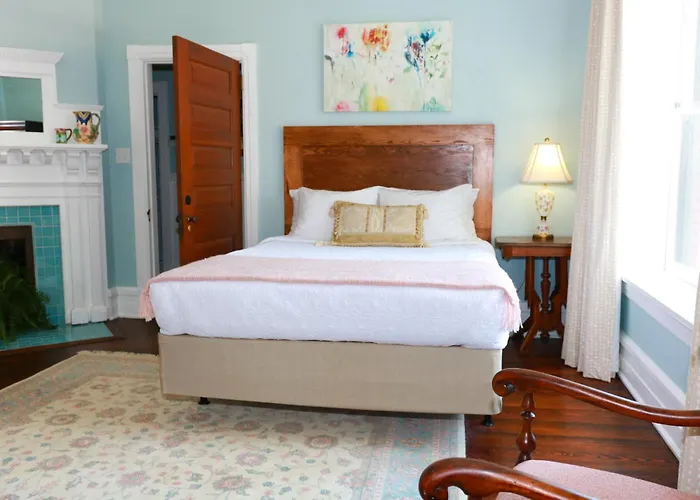 Summit Street Inns Winston-Salem