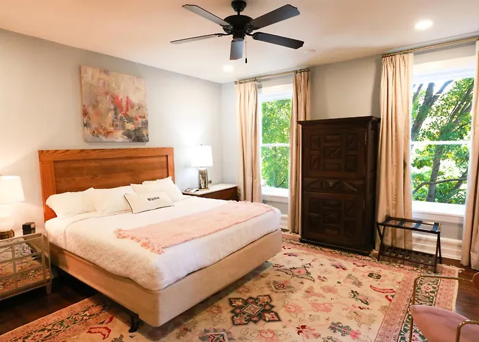 Summit Street Inns Winston-Salem